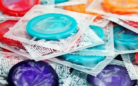 Blowjob ohne Kondom gegen Aufpreis Prostituierte Gropiusstadt